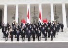Ringankan Beban Negara, Prabowo Perlu Bersihkan Kabinet 