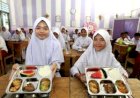 Anggota DPR Desak Evaluasi Total Makan Bergizi Gratis