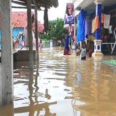 1.833 Rumah di Kabupaten Bandung Terendam Banjir 